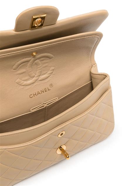 neutrals Chanel shoulder bag